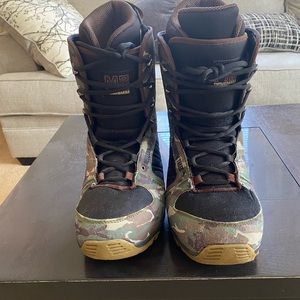 Millennium Three Snowboarding Boots